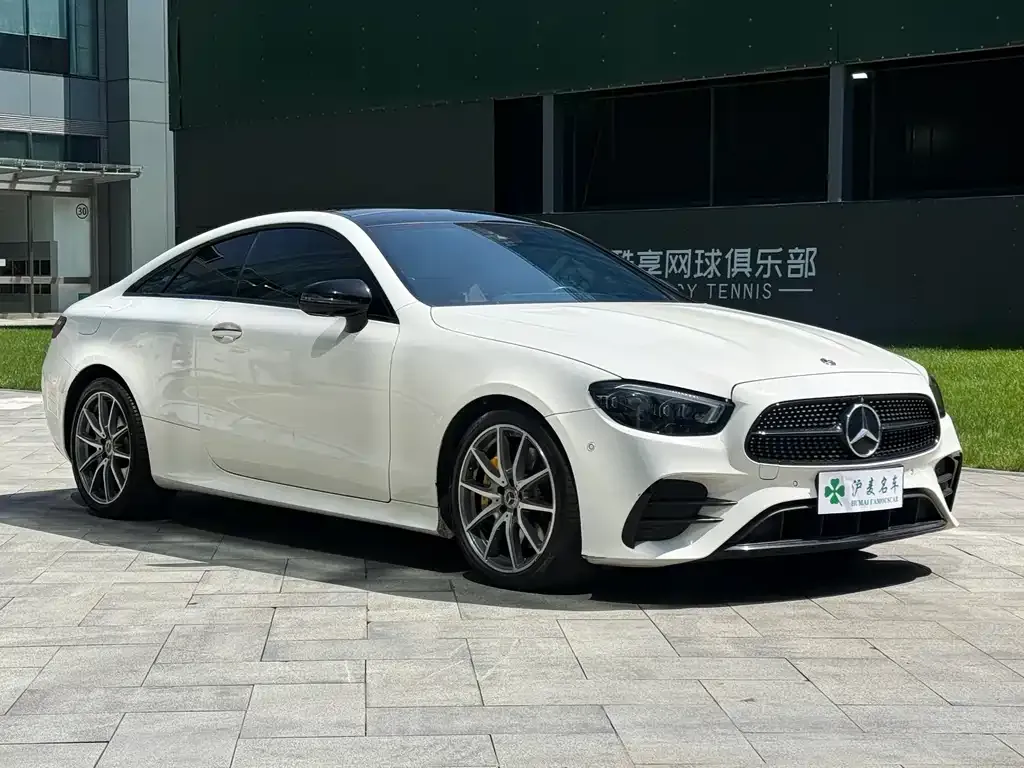 Mercedes-Benz E-Class (Import) — фото 4