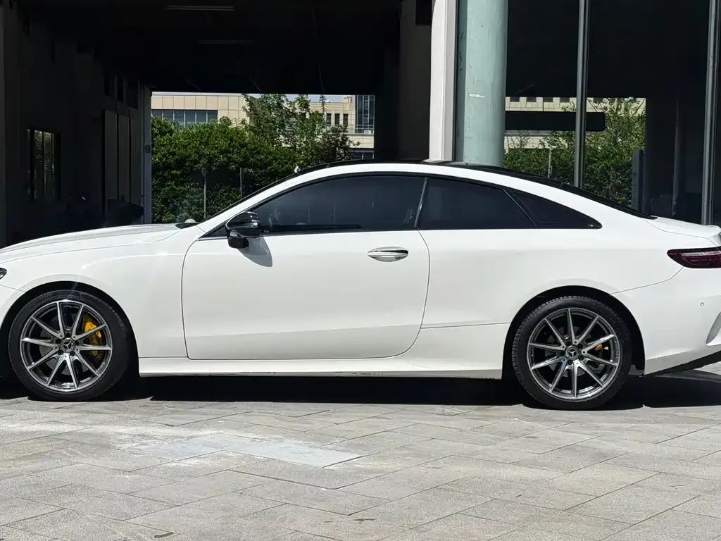 Mercedes-Benz E-Class (Import) — фото 10