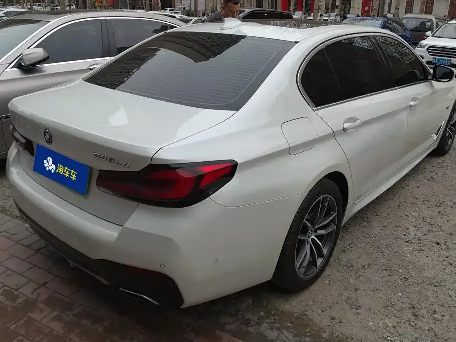 BMW 5 Series New Energy — фото 6