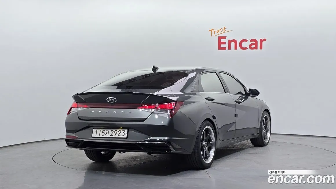 Hyundai AVANTE — фото 5