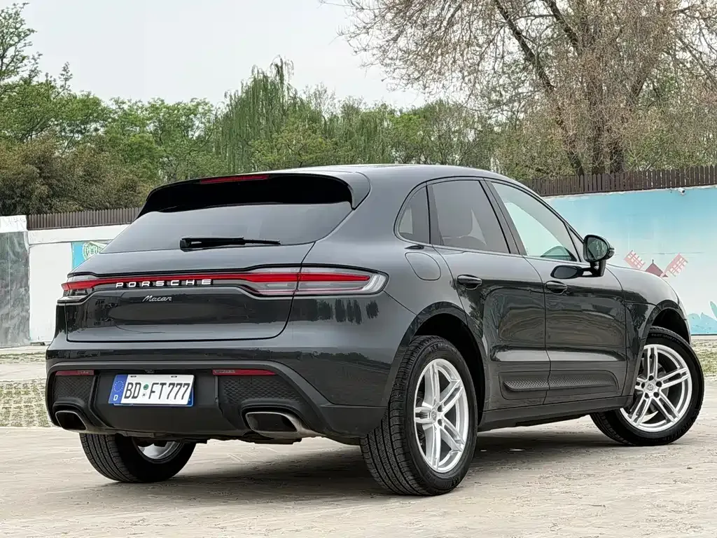 Porsche Macan — фото 8