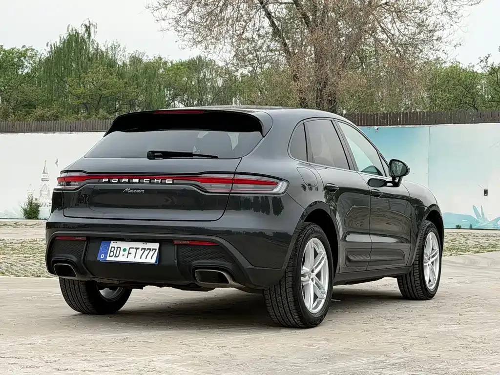 Porsche Macan — фото 7