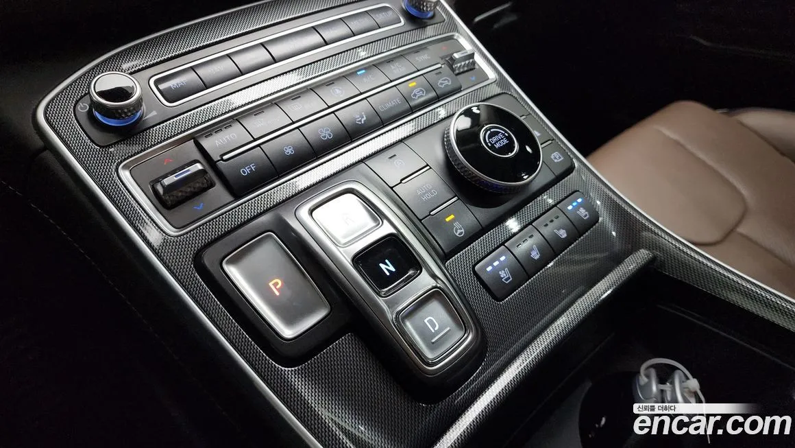 Hyundai Santafe — фото 8