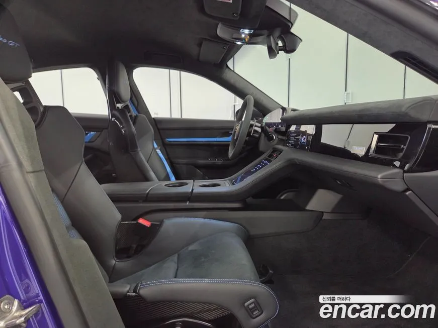 Porsche Taycan 2025 из KR, фото 6