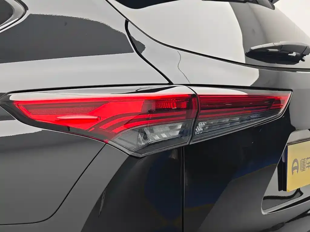 Toyota Highlander 2024 из CN, фото 8