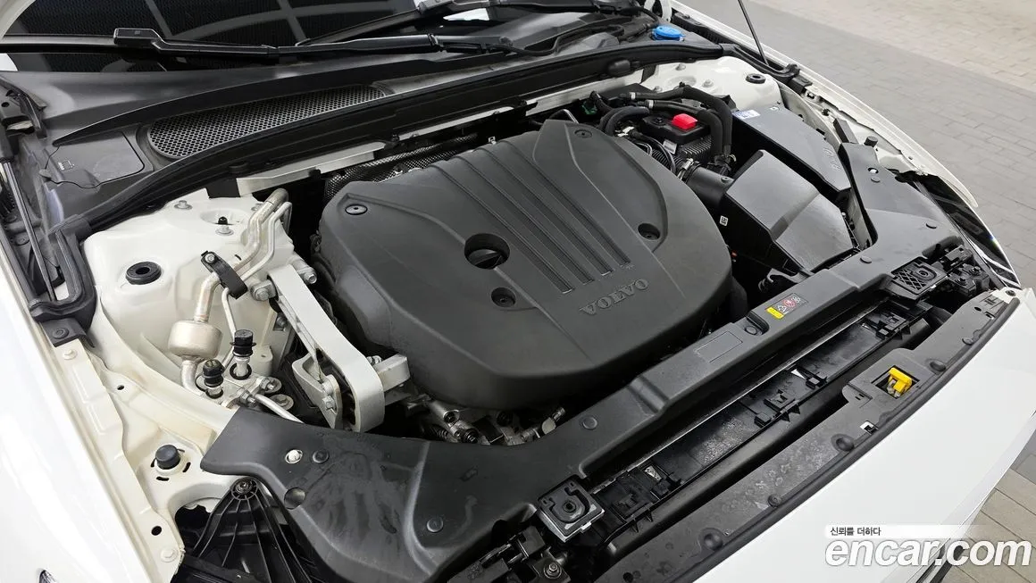 Volvo V60 2021 из KR, фото 5