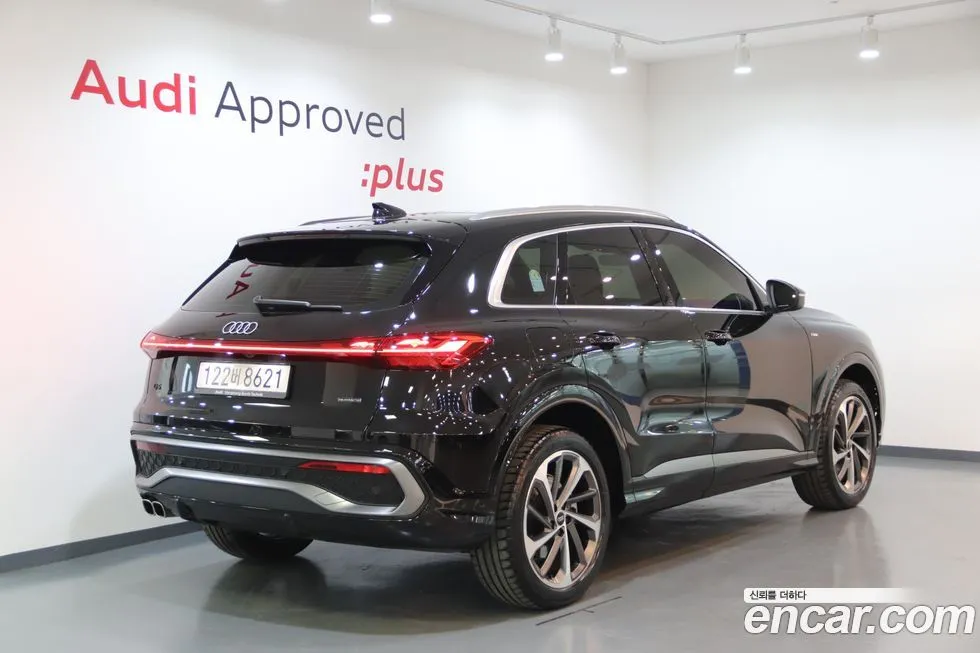 Audi Q5 2025 из KR, фото 5