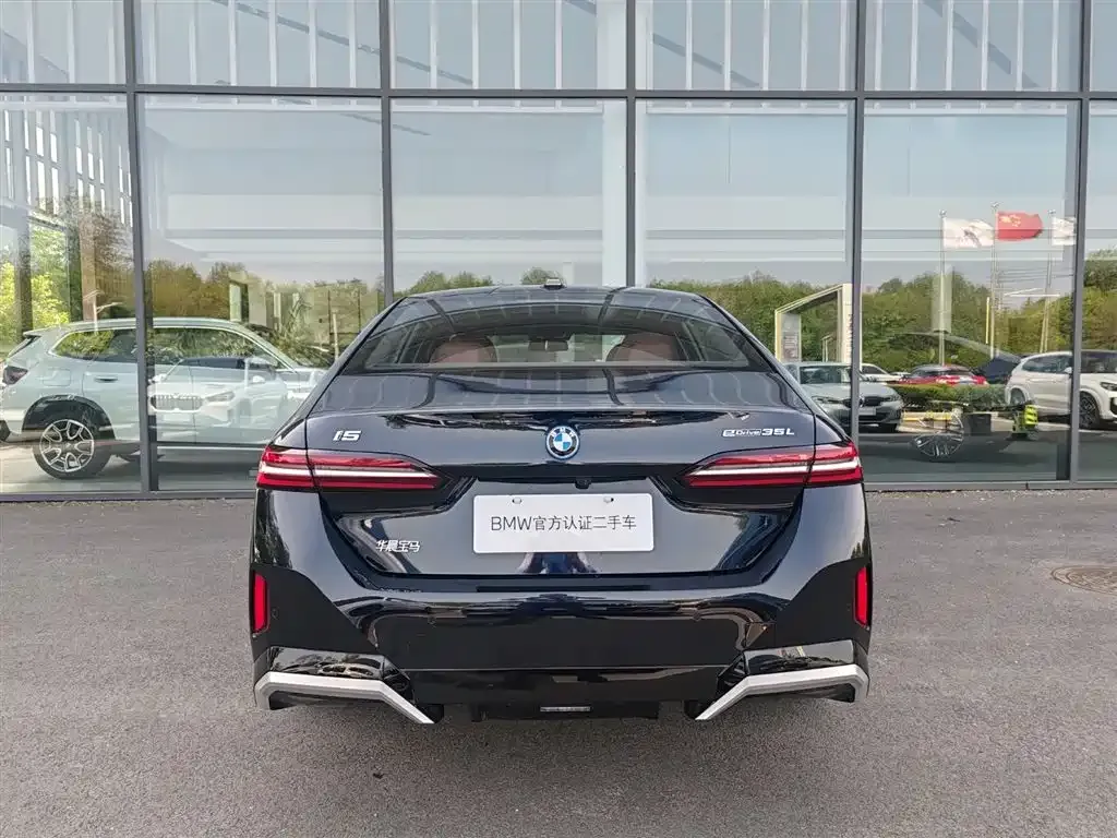BMW i5 2025 из CN, фото 7