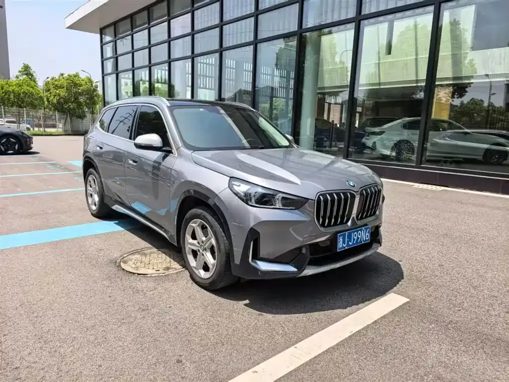 BMW X1 — фото 5