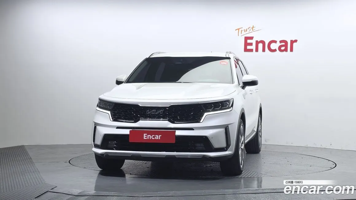 Kia Sorento — фото 4
