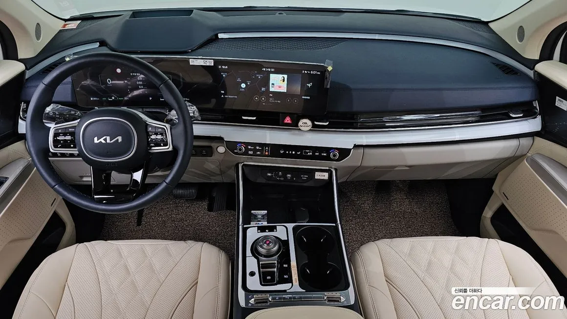Kia Carnival — фото 10