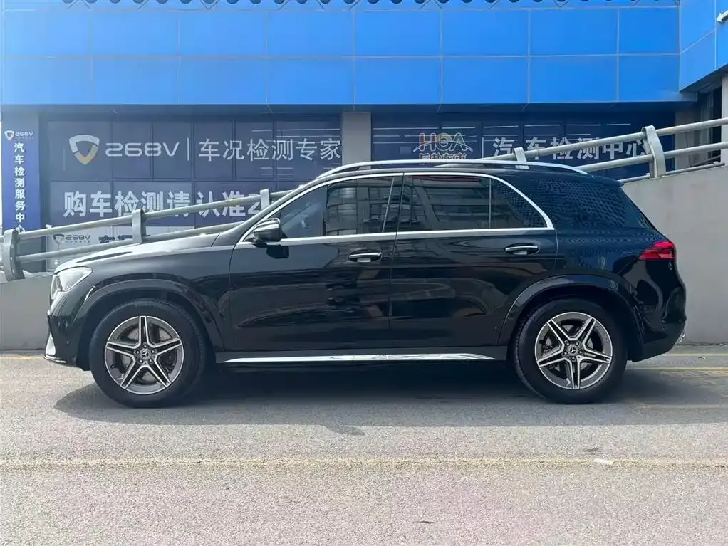 Mercedes-Benz GLE — фото 10
