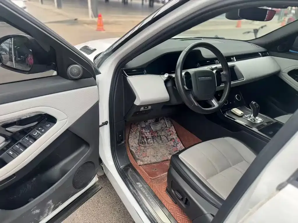 Land Rover Evoque 2021 из CN, фото 8