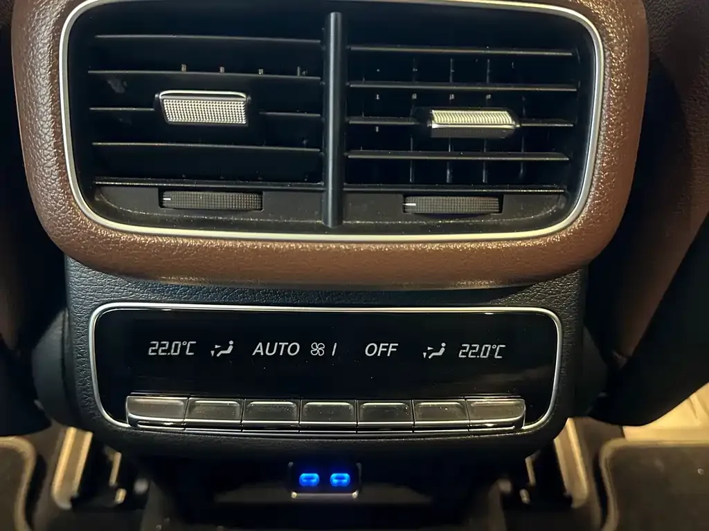Mercedes-Benz GLE — фото 10