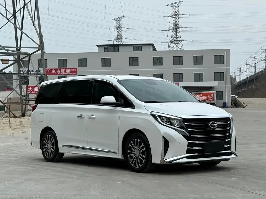 GAC Motor Trumpchi M8 — фото 2