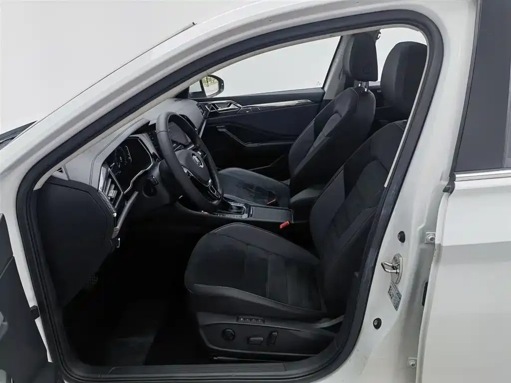 Volkswagen Sagitar 2021 из CN, фото 6