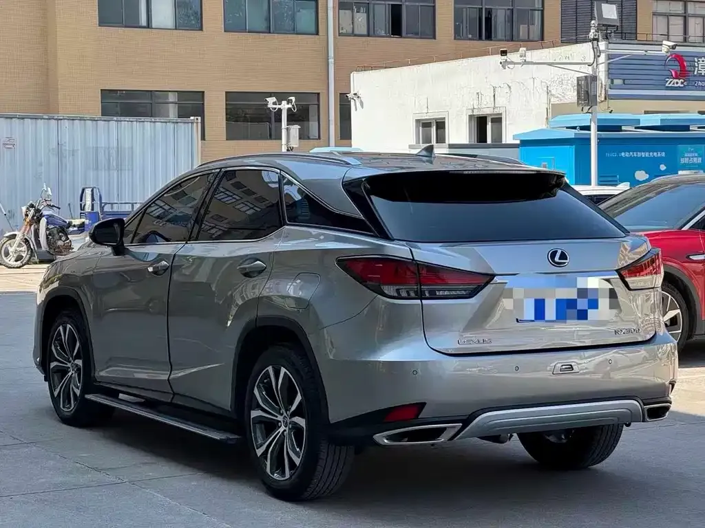 Lexus RX — фото 7