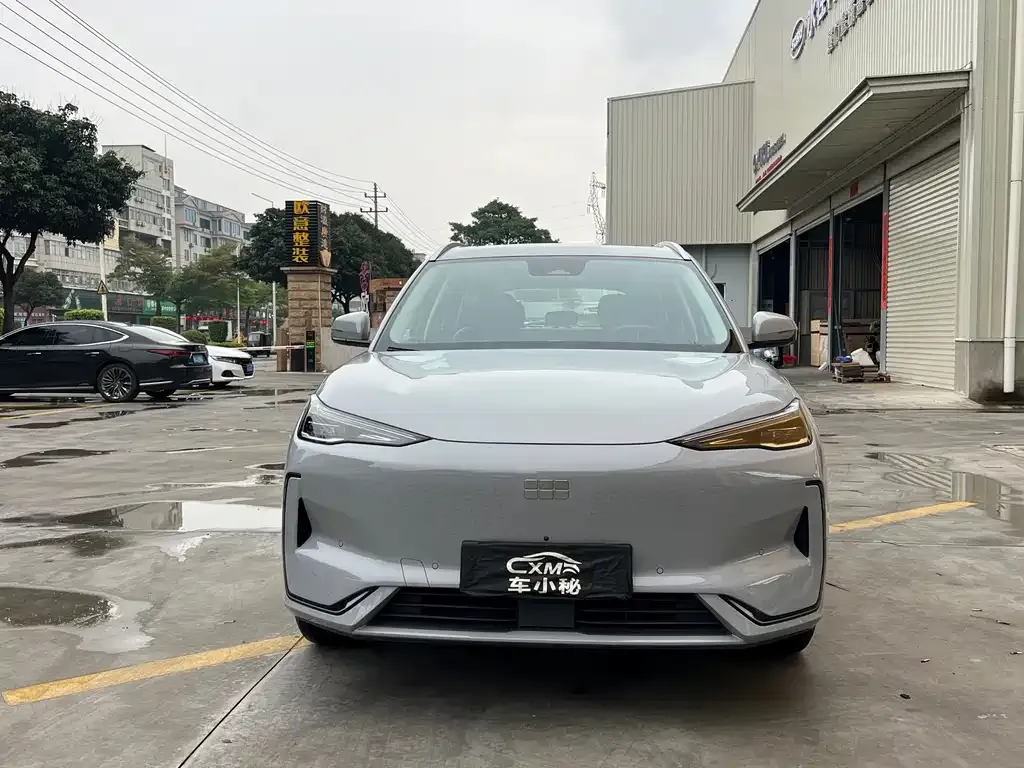Geely Galaxy E5 — фото 10