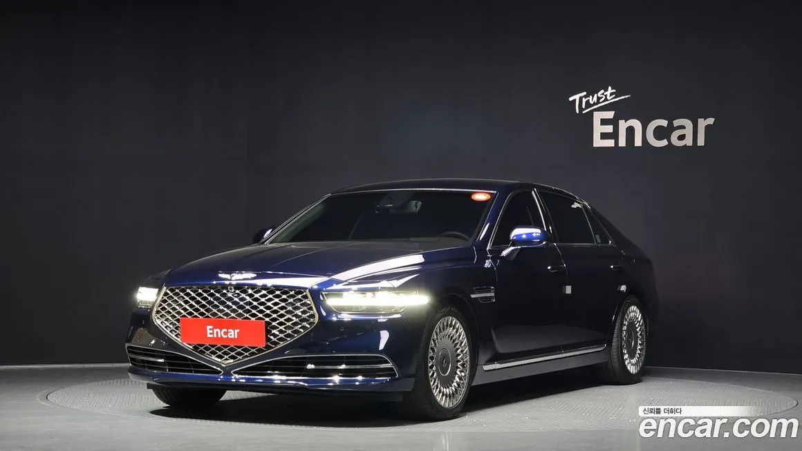 Genesis G90