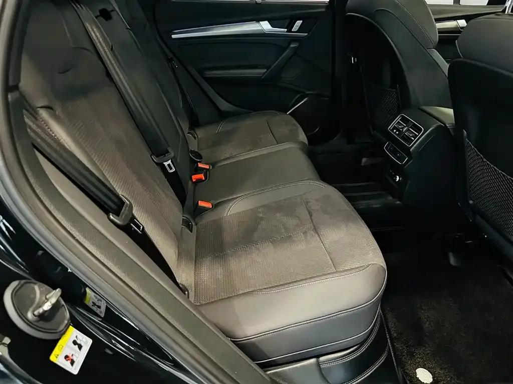 Audi Q5L Sportback 2025 из CN, фото 6