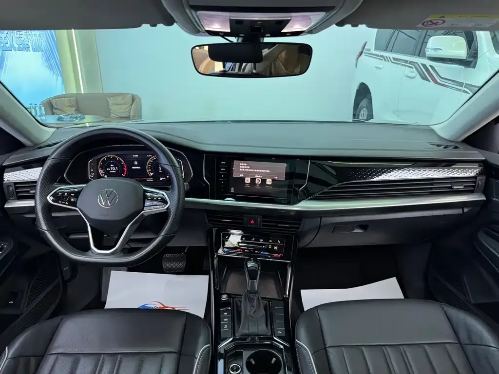 Volkswagen Passat — фото 4