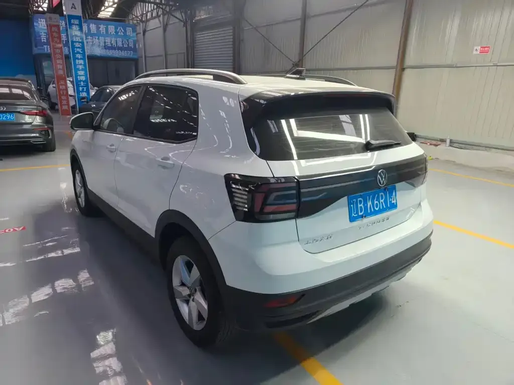 Volkswagen T-Cross — фото 6