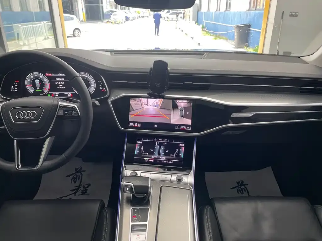 Audi A6L 2023 из CN, фото 7