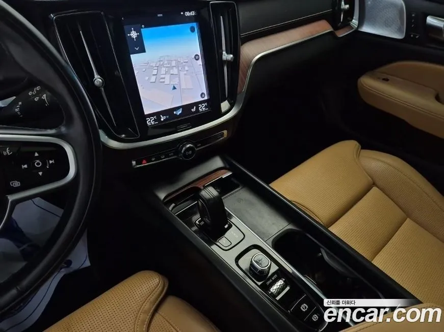 Volvo V60 2021 из KR, фото 6