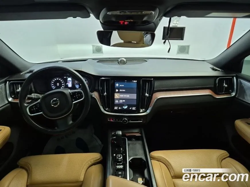 Volvo V60 2021 из KR, фото 10