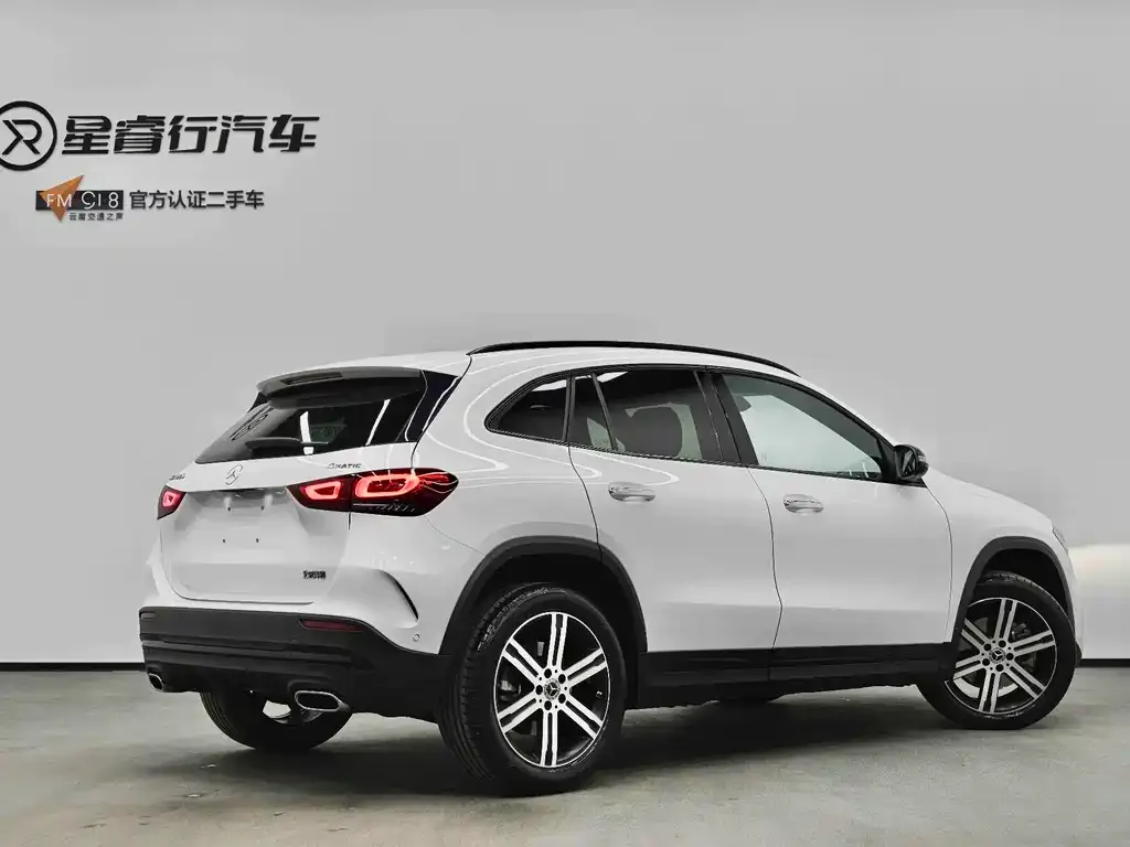 Mercedes-Benz GLA — фото 8