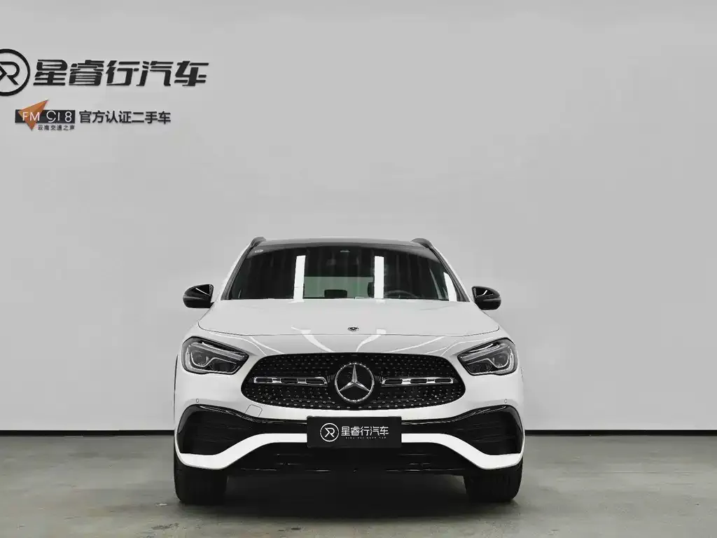 Mercedes-Benz GLA — фото 10