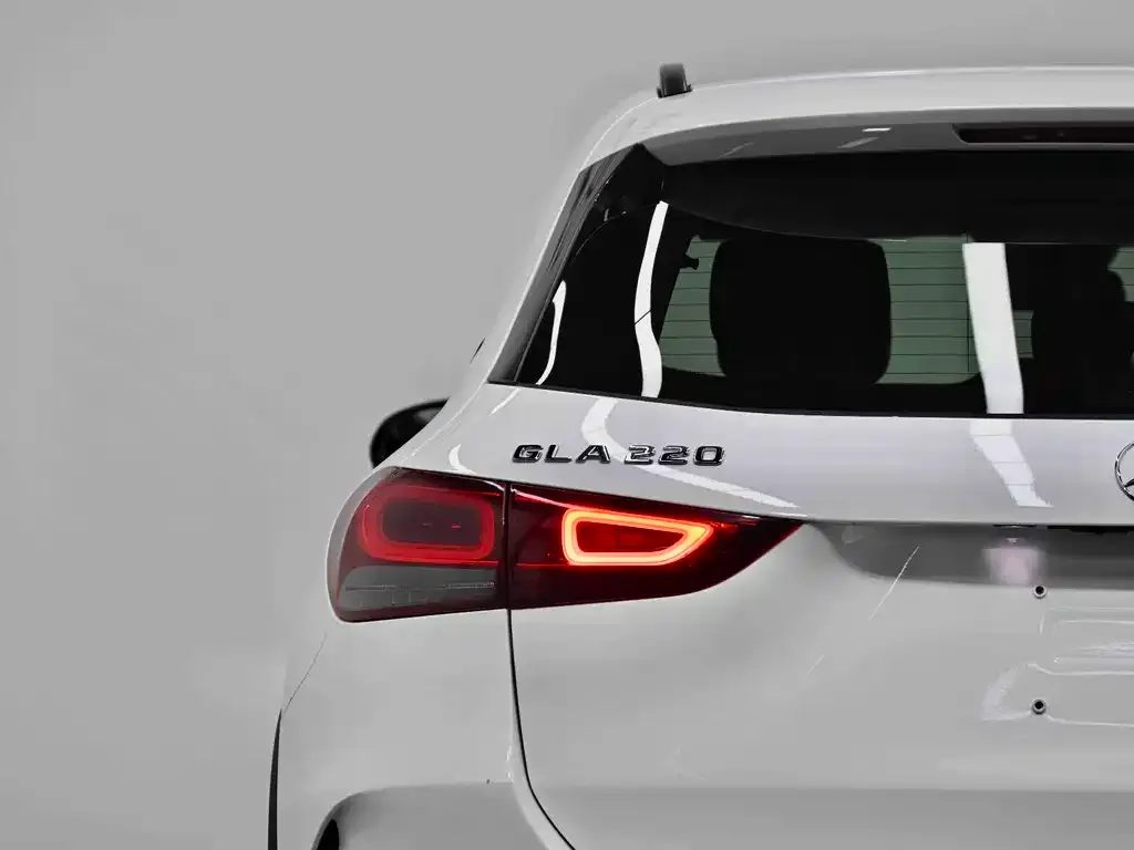 Mercedes-Benz GLA — фото 2