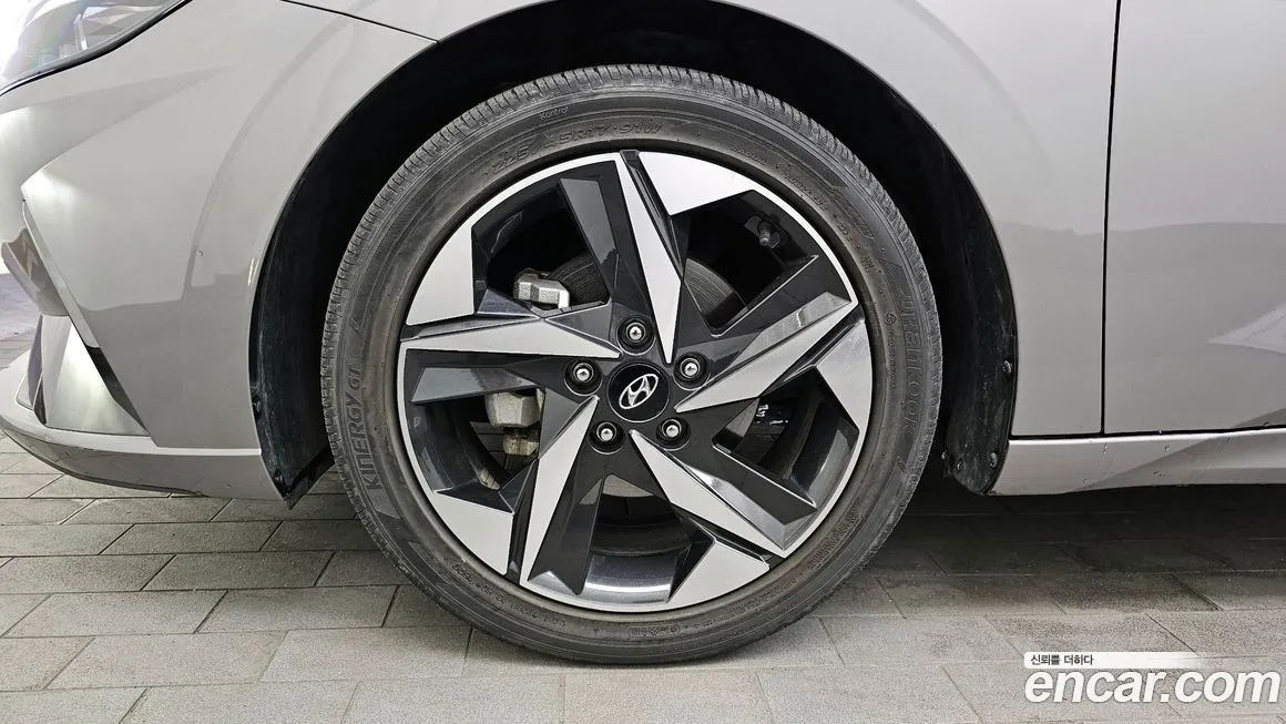 Hyundai AVANTE — фото 7
