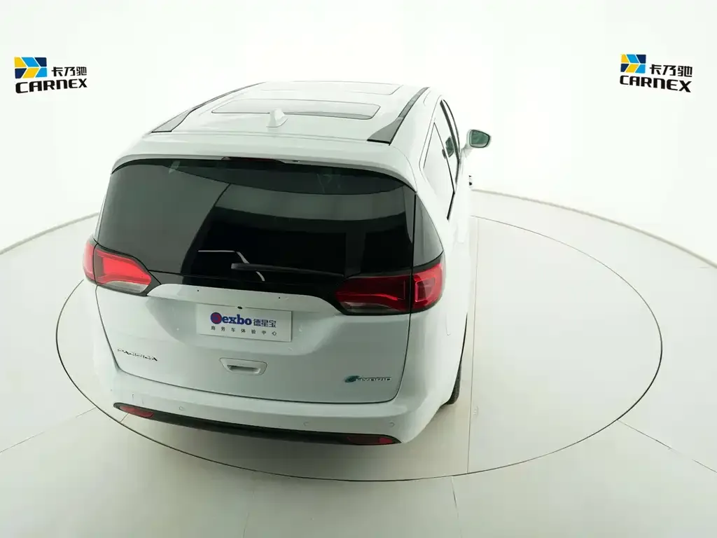 Chrysler Grand Voyager PHEV (Import) 2025 из CN, фото 4