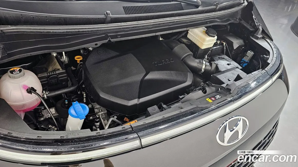 Hyundai Staria — фото 10