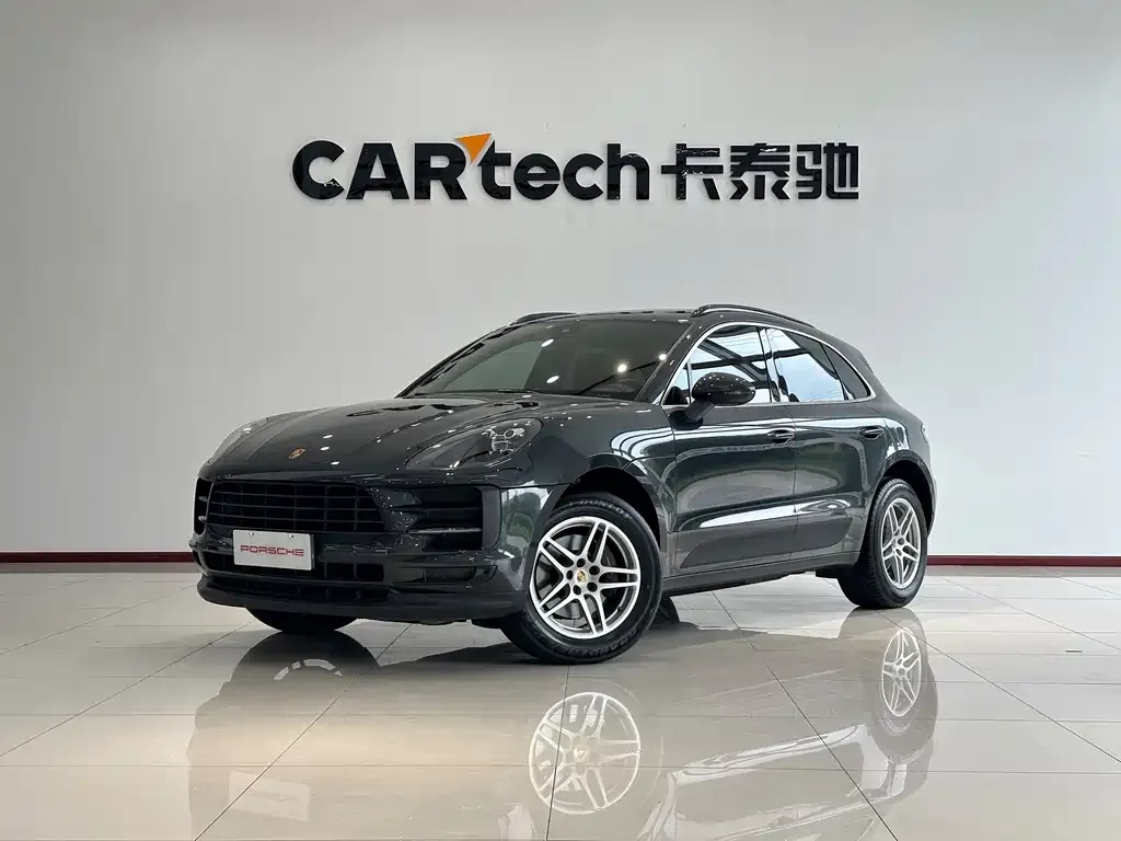 Porsche Macan — фото 1