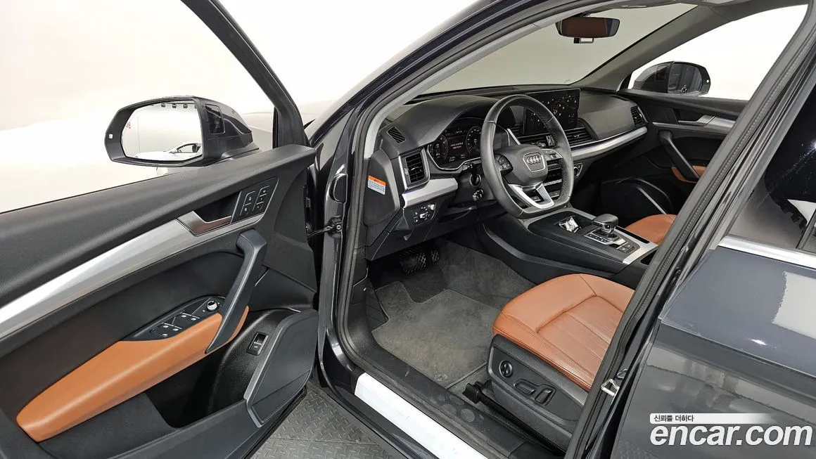 Audi Q5 2023 из KR, фото 8