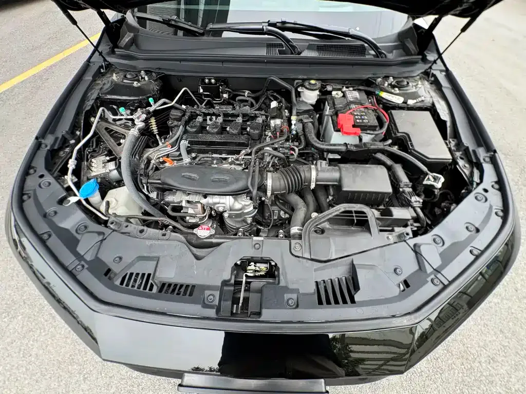 Honda Accord — фото 10