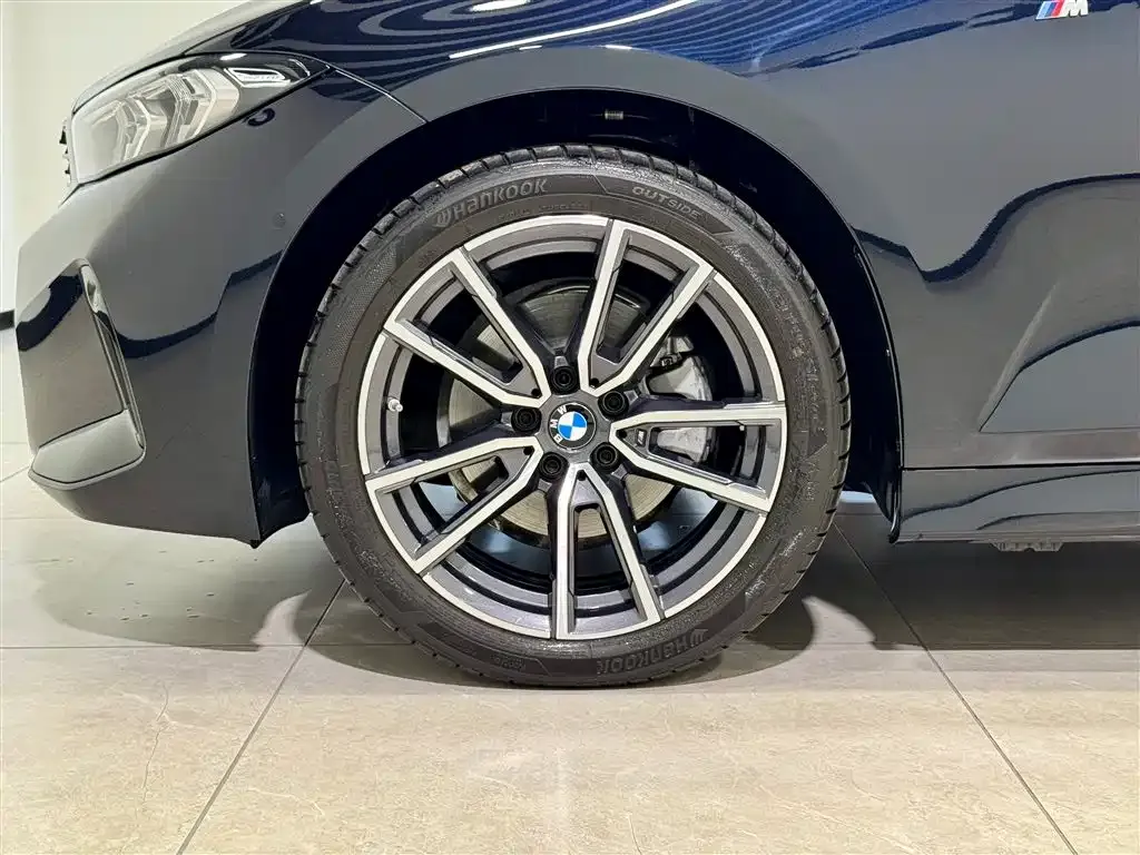 BMW 3 Series 2025 из CN, фото 10