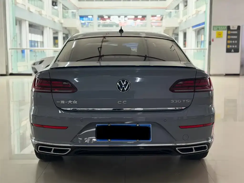 Volkswagen CC 2023 из CN, фото 10