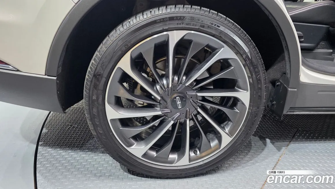 Lincoln Aviator 2023 из KR, фото 10
