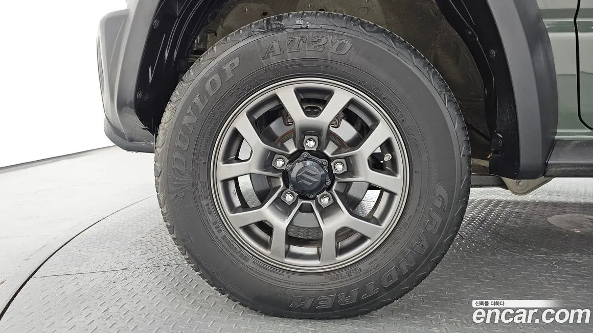 Suzuki Jimny 2022 из KR, фото 9