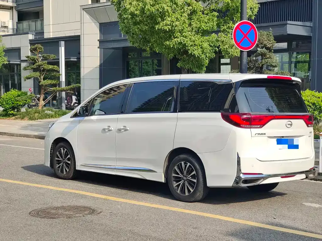 GAC Motor Trumpchi M8 — фото 9
