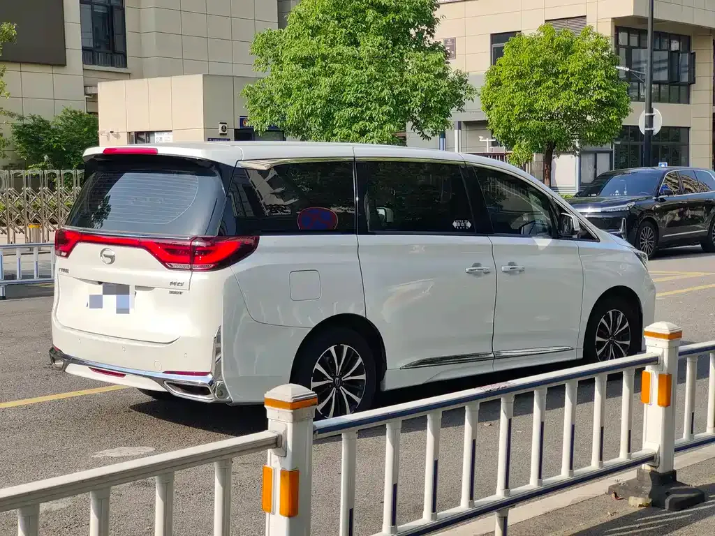 GAC Motor Trumpchi M8 — фото 7