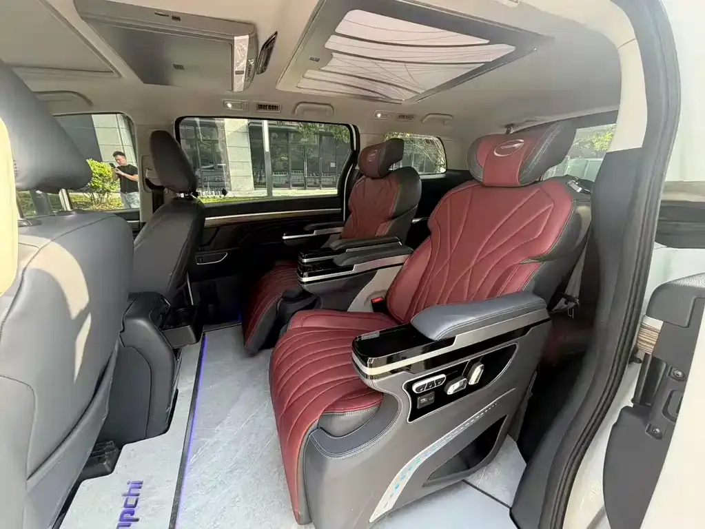 GAC Motor Trumpchi M8 — фото 3