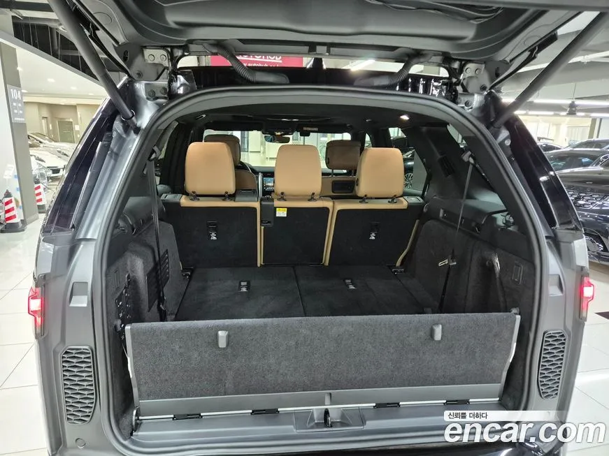 Land Rover Discovery 2025 из KR, фото 9