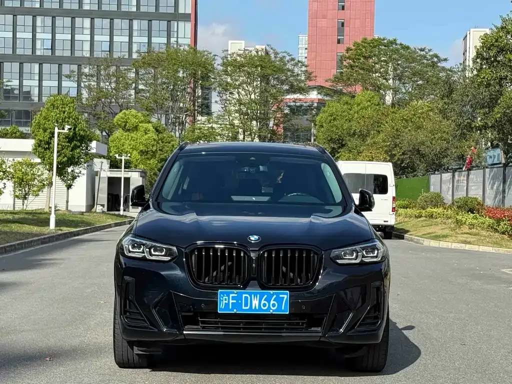 BMW X3 — фото 10