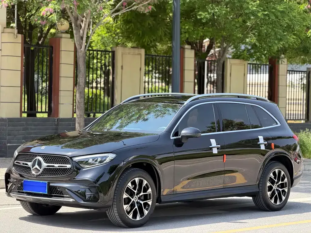 Mercedes-Benz GLC — фото 1