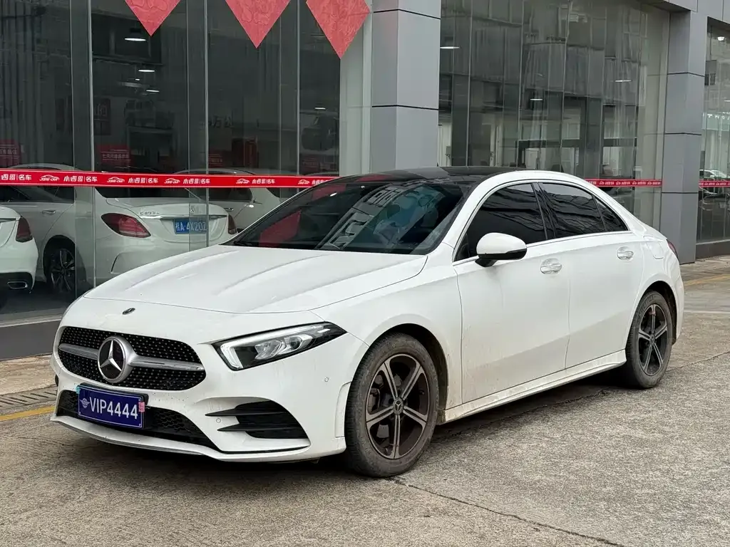 Mercedes-Benz A-Class 2022 из CN, фото 1