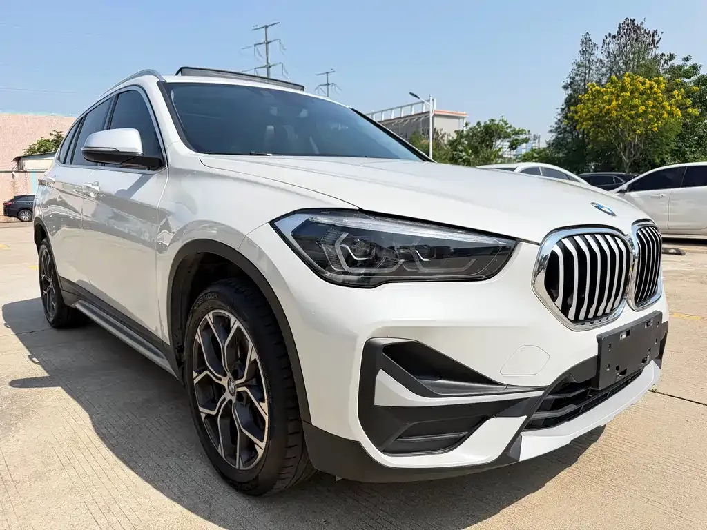 BMW X1 — фото 6
